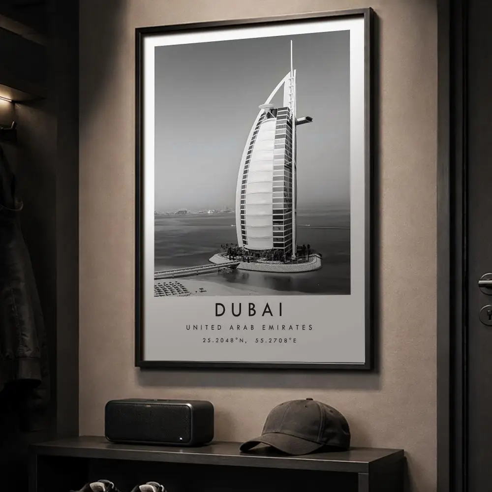 ملصقات جدارية عالية الدقة لصور - مراجعة Home Office Dubai وسعره